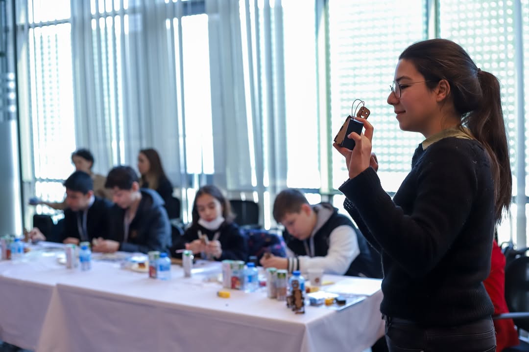 Havelsan Kurum İçi Deprem Bölgesi Destek Programı: MorMaker ile Çocuklara Umut ve Üretim Buluşması