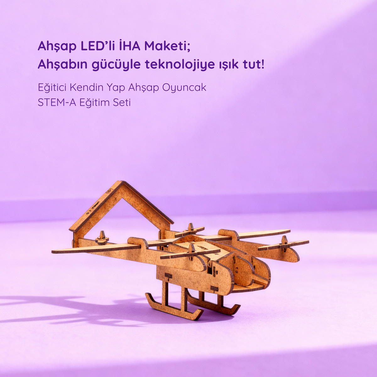 Ahşap LED'li İHA Maketi