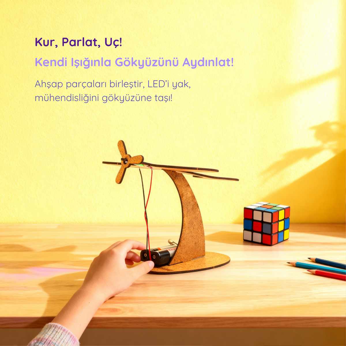 Uçak Masa Lambası